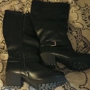 Lower East side boots size 8 1/2 wide